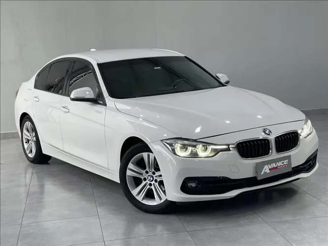 BMW 320I 320i 2018