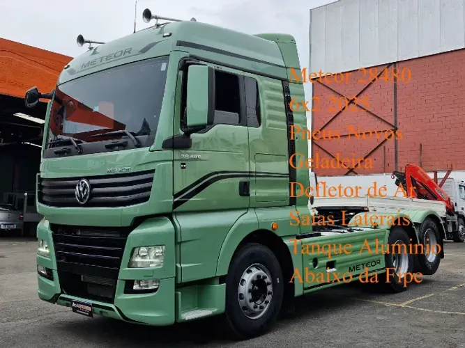 Volkswagen 28480 Meteor 6x2 2025 Saias laterais Defletor Tanques aluminio