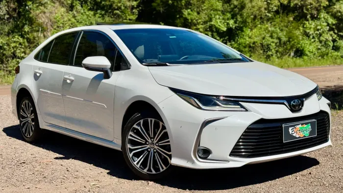 Toyota Corolla Altis 2.0 Flex 16V Aut. 2023