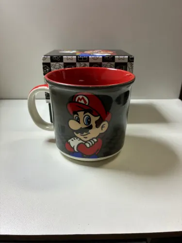 Caneca SUPER MARIO Nintendo !