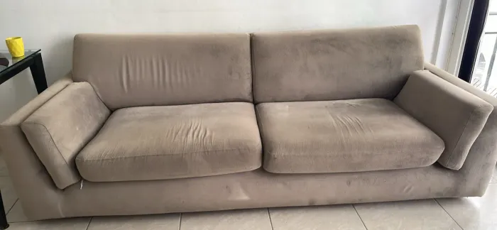 Sofá 2 lugares grande