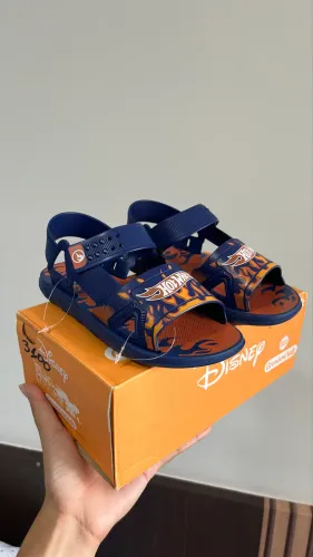 Sandália Hot Wheels NOVA (31/32)