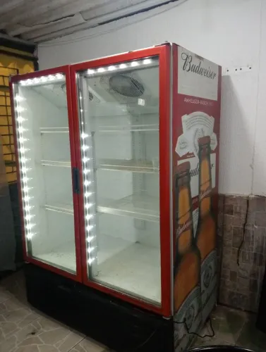 Freezer expositora duas portas