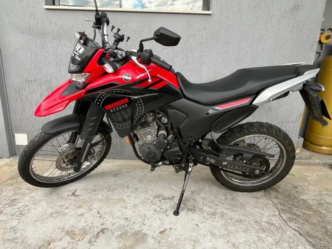 XTZ 250