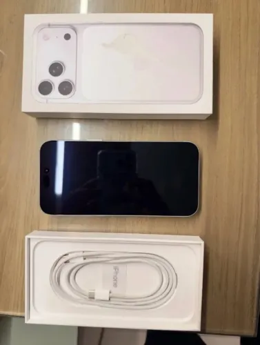 iPhone 17 pro max