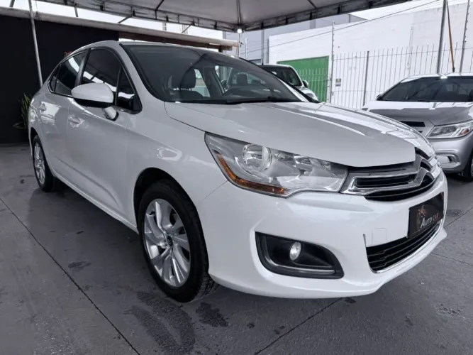 Citroen C4 Lounge Tendance 2.0 Flex 4P Aut. 2015
