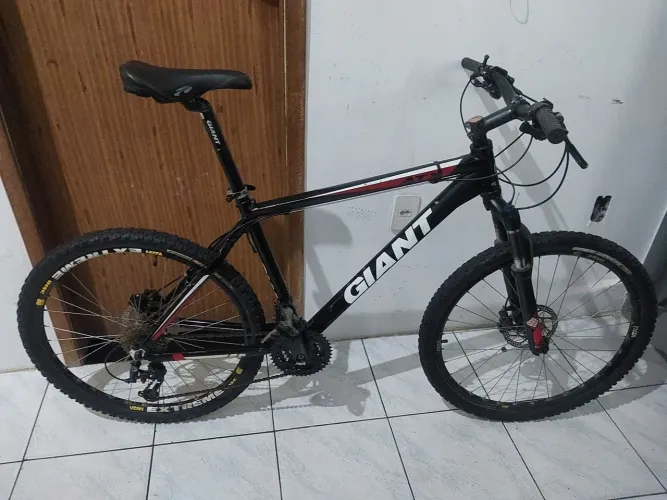 Bicicleta aro 26 alumínio giant fasa sua proposta