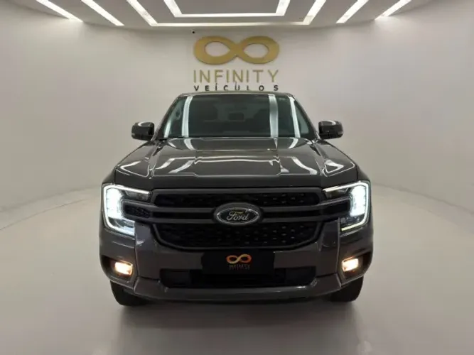 Ford Ranger XLS 2.0l 4X4 2025
