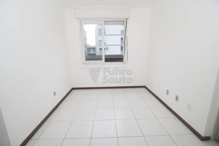 Oportunidade Única: Apartamento Aconchegante de 1 Quarto no Centro de Pelotas