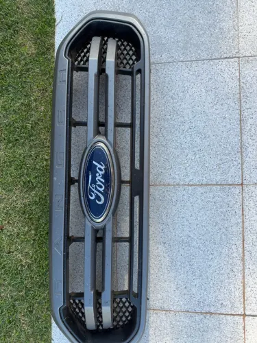 Grade frente Ford ranger xls 2021