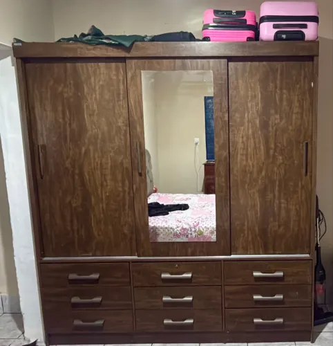 Guarda roupa