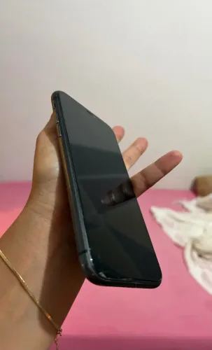 I PHONE 11 64G /ORIGINAL / Bateria normal- 100% 