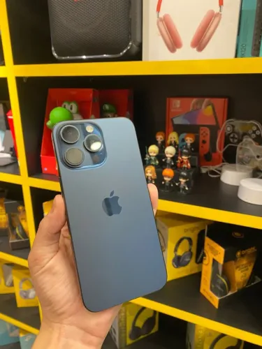 Iphone 15 pro -  256gb - Seminovo - 3 meses de garantia 