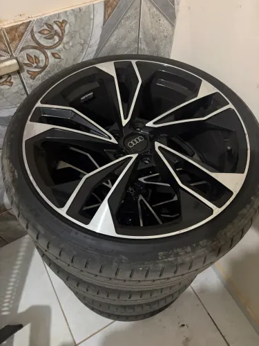 Rodas originais Audi aro 19, tala 8,5, pneus 235/35r19