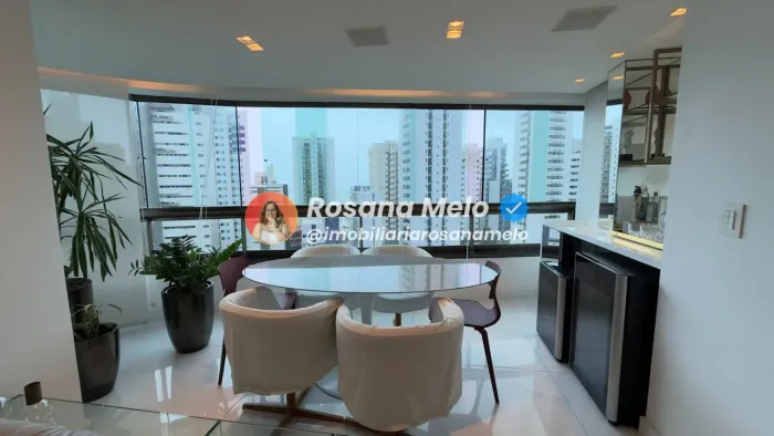 Edf Plaza Mirro em Boa Viagem,3 suites,andar alto,refromado,3 vagas,1 apto por andar.