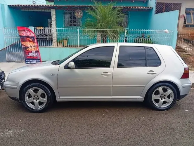 Volkswagen Golf 1.6 MI/ 1.6 MI Gener./black & Silver 2000