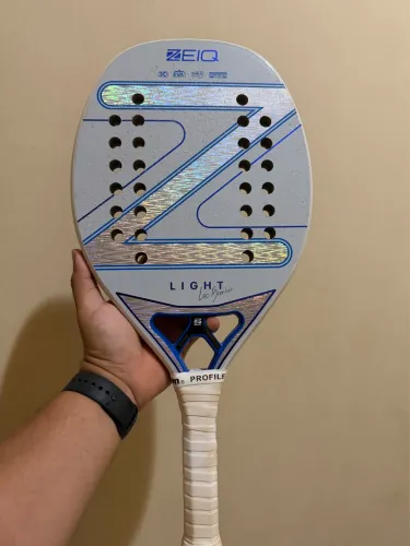 Raquete de Beach tennis