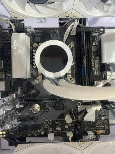 B760M DDR5 Wi-Fi 6E