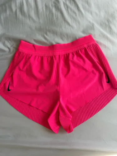 Short Nike dri-adv Aeroswift feminino veste P (tamanho M asiático)