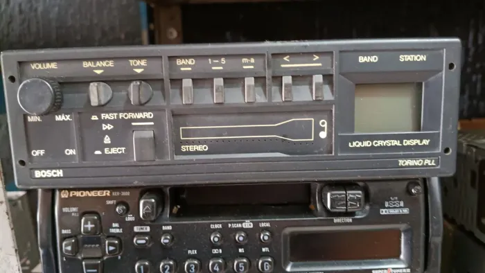 RÁDIO BOSCH TORINO PLL 