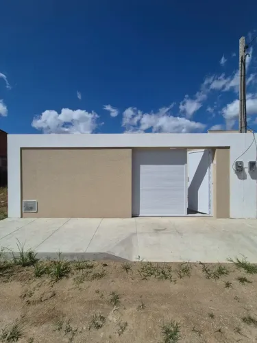 Casa Plana Nova no Centro de Maranguape