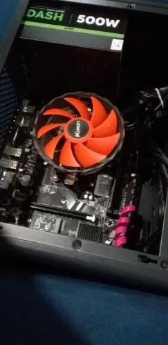 Computador ryzen 5 8gb de ram( descrição)