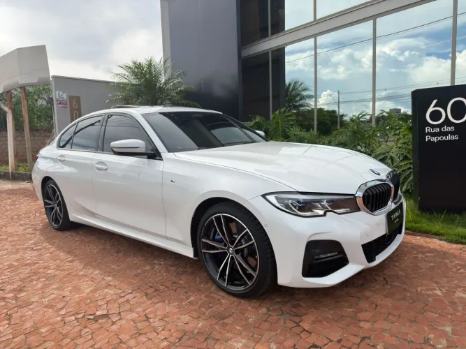 BMW 330E M Sport 2.0 Turbo Híbrido AU 2021