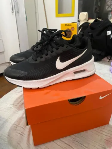 Tênis Nike Air Max Nuaxis Feminino - 35