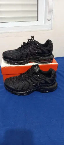 Tênis Nike TN Triple Black