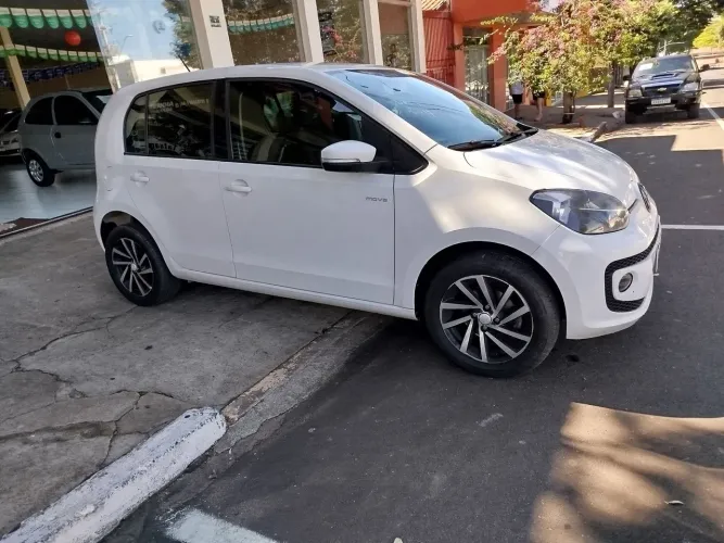 Volkswagen Up! Move 1.0 TSI Total Flex 12V 5P 2017
