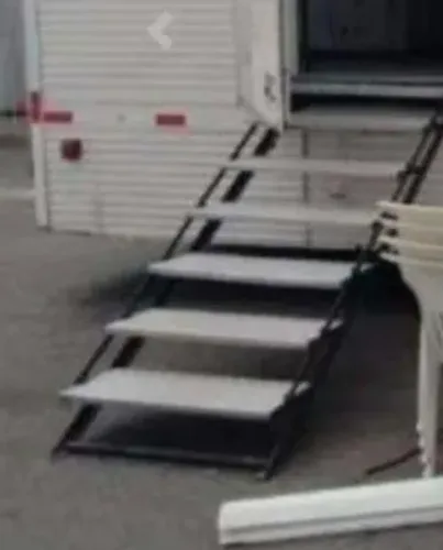 Escada de ferro para caminhão 