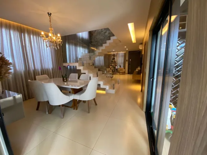 Casa à venda no Condomínio Varanda Sul em Uberlândia