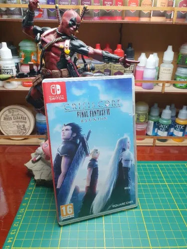 Crisis Core: Final Fantasy VII Reunion. Seminovo. Raro. Nintendo Switch 1 e 2.