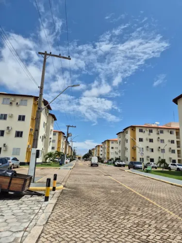 Aluga-se Apartamento no Condomínio Parque Felicitá..