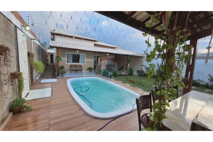 Casa com piscina - Robalo - Aracaju - 336m2 - R$ 500.000,00