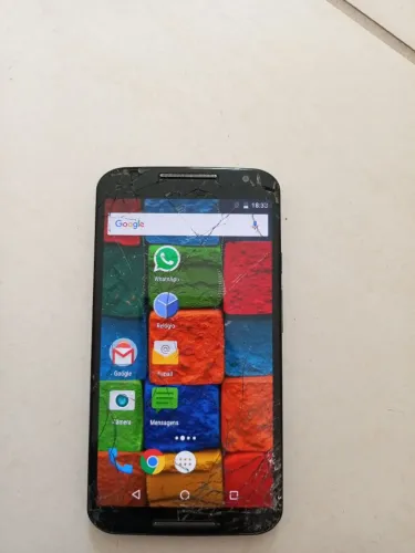 Vendo um celular moto x