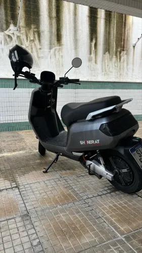 Muita autonomia! Moto elétrica rápida e segura da Shineray