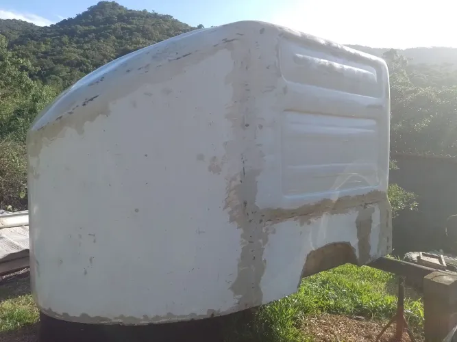 Vendo Baú Fibra para Reboque / Carretinha 