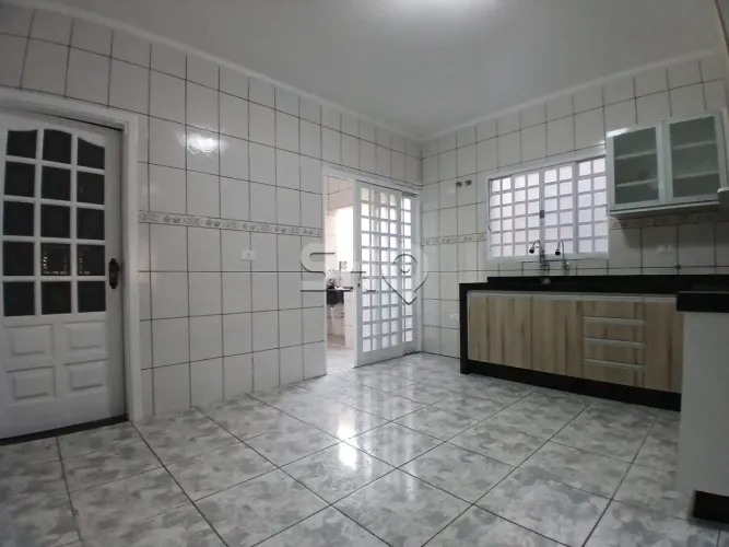 Casa comercial a venda com 2 Dormitório(s) - SANTANA