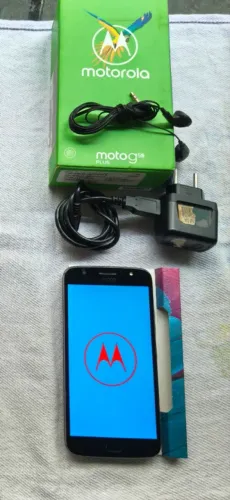 Motorola Moto G5S Plus - Bem conservado
