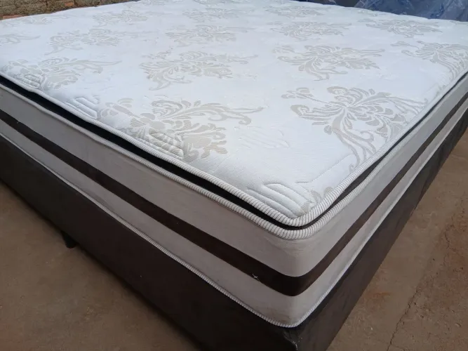 Cama box super King