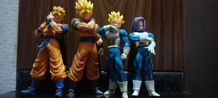Dragon ball coleção 4 personagens