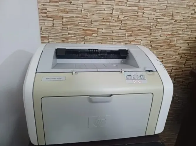 Impressora Laser HP 1020 No estado, funcionando