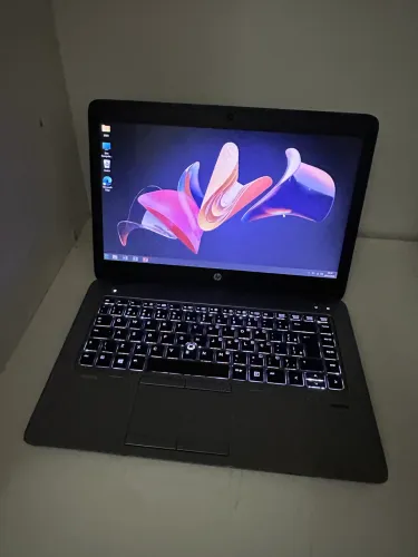 Notebook hp EliteBook amd a10 pro teclado luminoso 