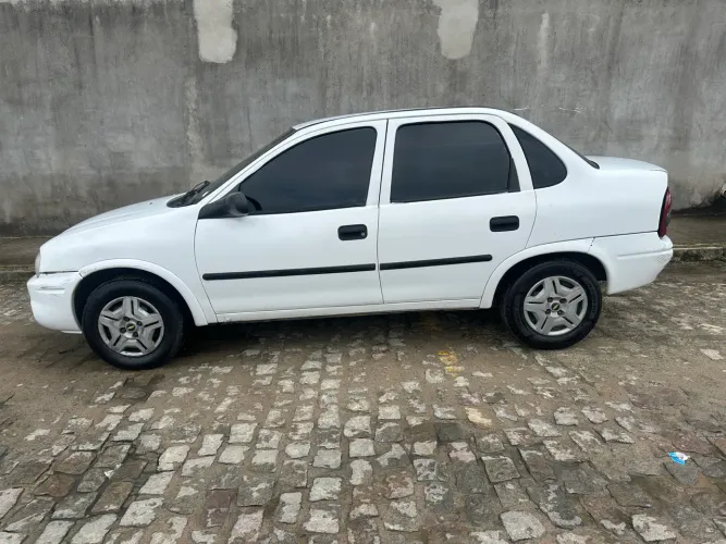 Chevrolet Corsa SED Class.life 1.0/1.0 Flexpower (álcool) 2009