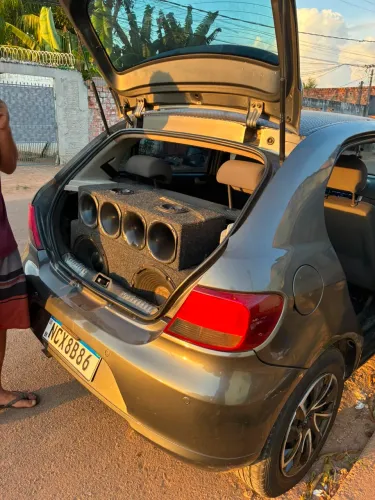 SOM AUTOMOTIVO