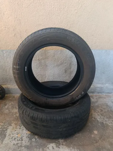 Pneus importados semi novo 