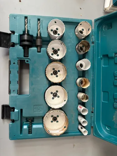 Kit De Serra Copo Bimetalica 16 Pecas Maleta Makita 
