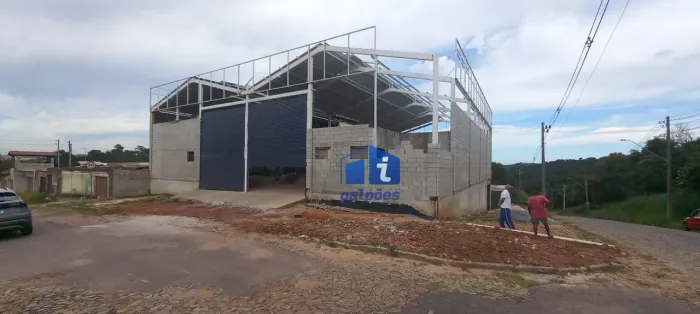 Galpão com 720 m² em Xangri-Lá - Contagem/MG