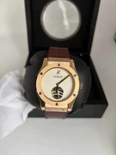 Relógio Hublot Classic Fusion 